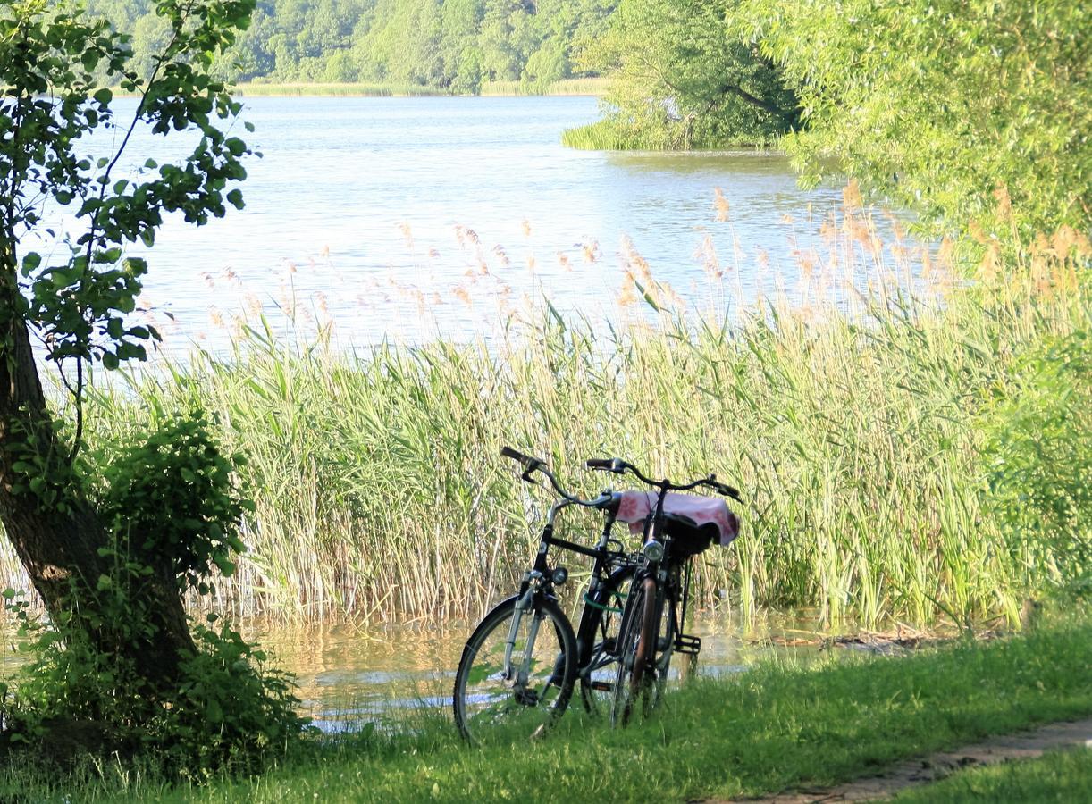 "Zum Heiligen Geisthof" Hotel Parchim Buitenkant foto