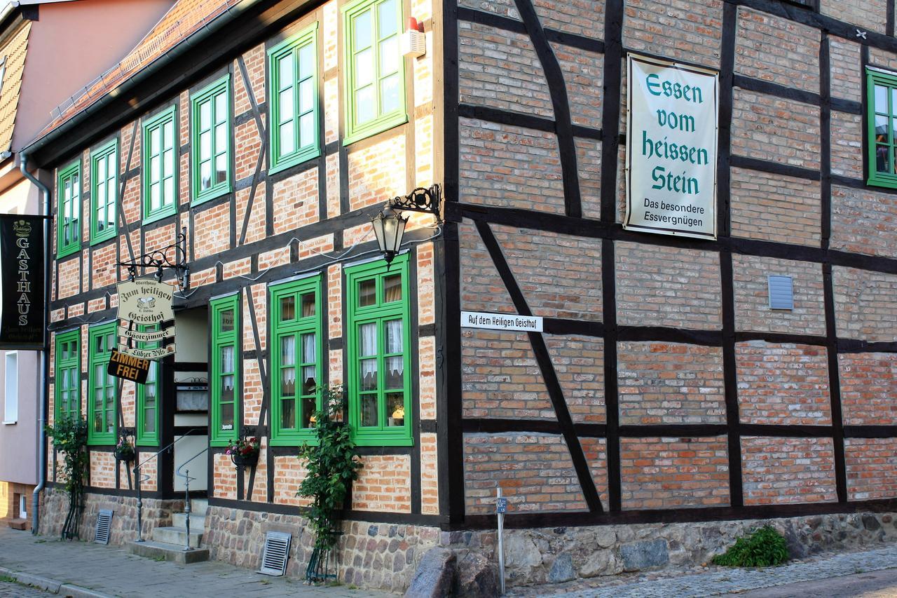 "Zum Heiligen Geisthof" Hotel Parchim Buitenkant foto